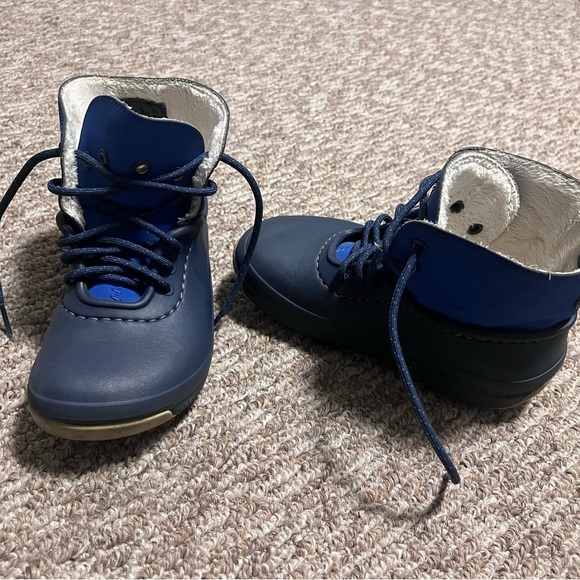 Crocs kids winter boots - Picture 2 of 7